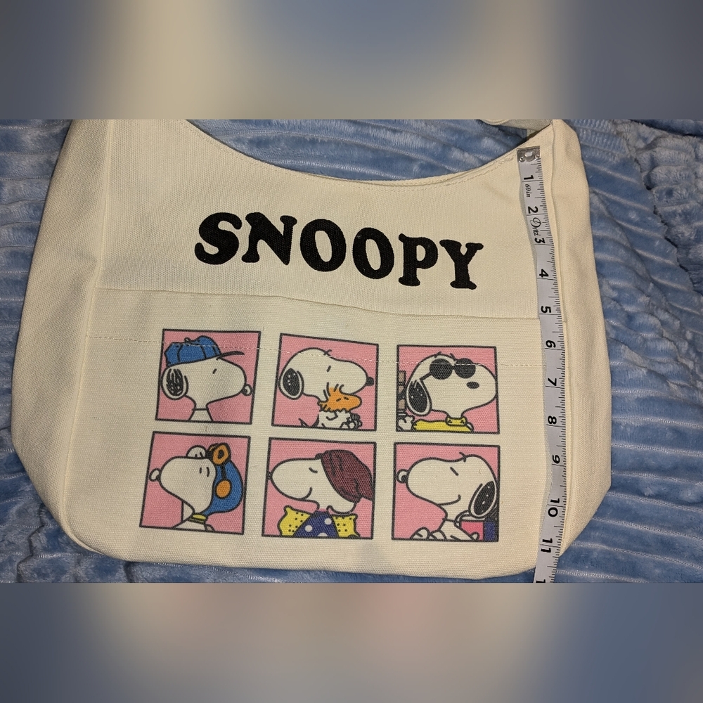 6 panel picture Snoopy tote